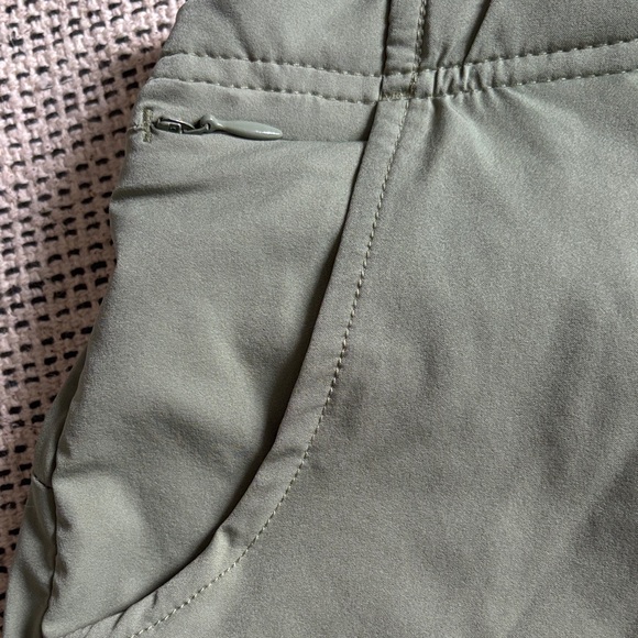 Arctix Women's Active Olive Skirt with Built-in Shorts SZ L - Picture 5 of 8